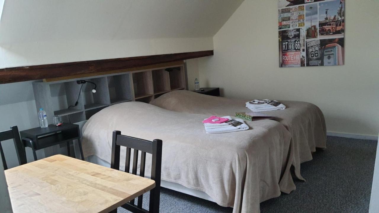 Bed and Breakfast La Fermette Blanche Nadrin Exterior foto